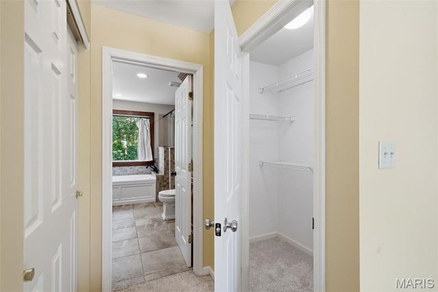 305 Oak Top Court, Ballwin, MO 63021