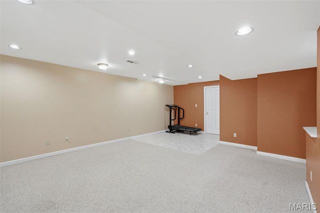 305 Oak Top Court, Ballwin, MO 63021