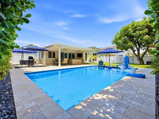 2020 NE 26th Street, Lighthouse Point, FL 33064