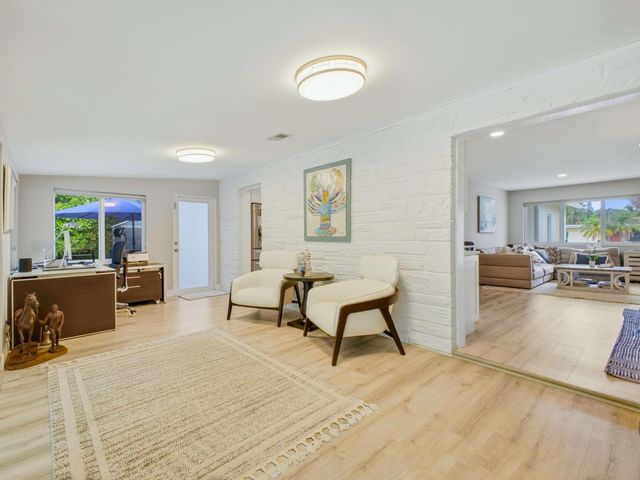 2020 NE 26th Street, Lighthouse Point, FL 33064
