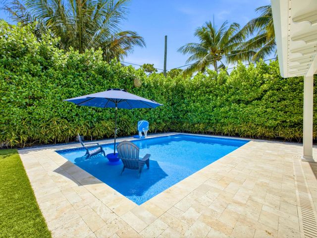 2020 NE 26th Street, Lighthouse Point, FL 33064