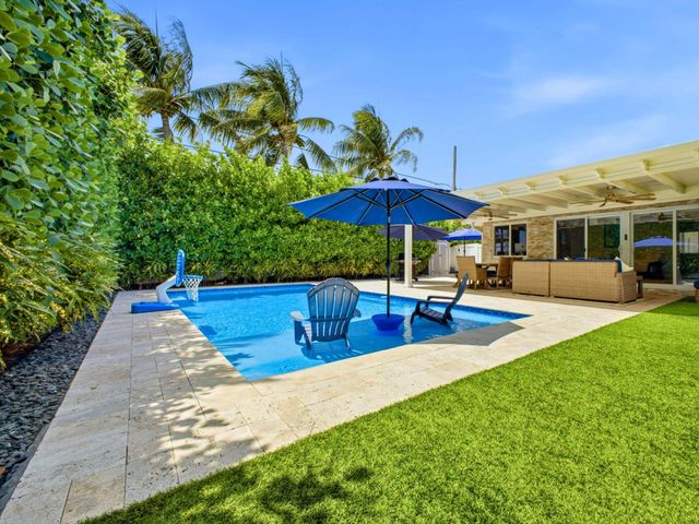 2020 NE 26th Street, Lighthouse Point, FL 33064
