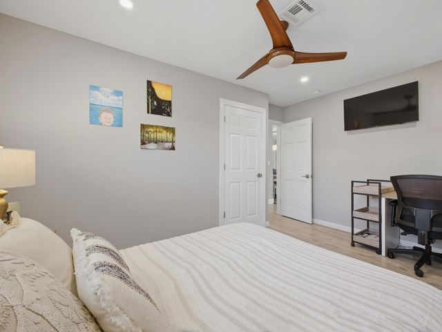 2020 NE 26th Street, Lighthouse Point, FL 33064