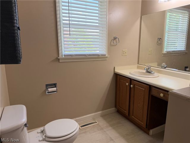 600 Schultz Street A & B, Parkersburg, WV 26101
