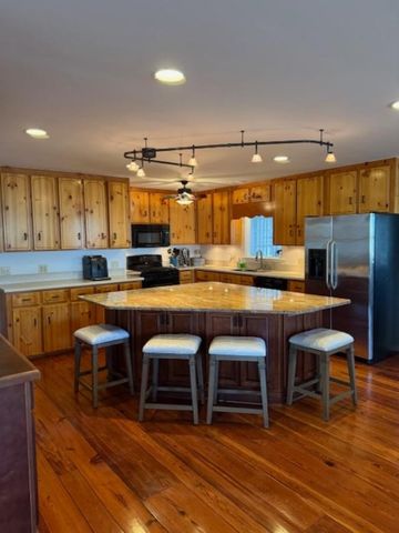 1014 NE Sea Way, Townsend, GA 31331