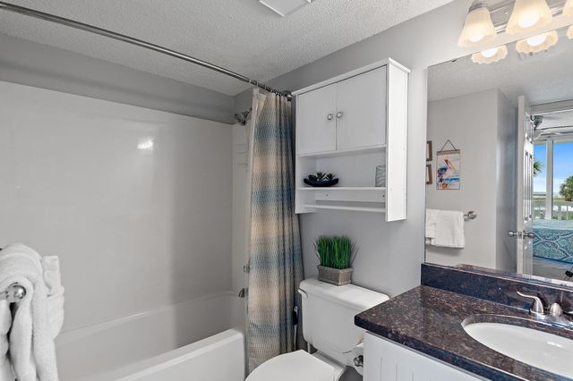 1002 E Highway 98 217, Destin, FL 32541