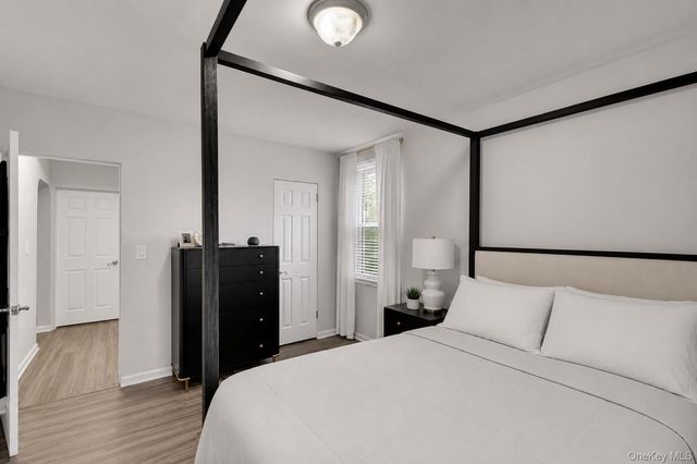 765 Bronx River Road 4A, Bronxville, NY 10708