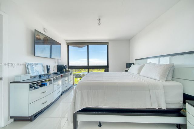 5252 NW 85th Ave 1910, Doral, FL 33166