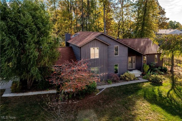 408 Loyola Drive, Elyria, OH 44035