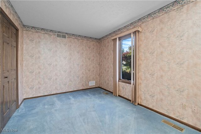 408 Loyola Drive, Elyria, OH 44035