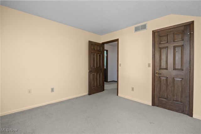 408 Loyola Drive, Elyria, OH 44035