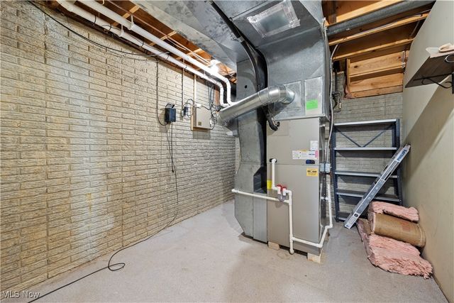 408 Loyola Drive, Elyria, OH 44035