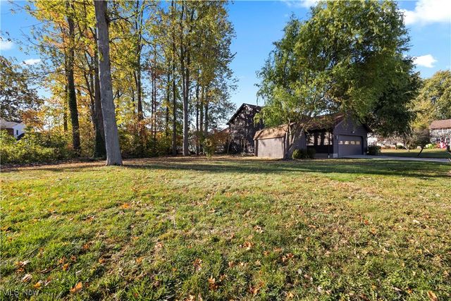 408 Loyola Drive, Elyria, OH 44035