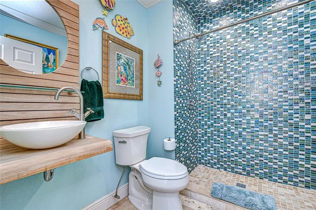 10901 JUNIPERUS PLACE, Tampa, FL 33618