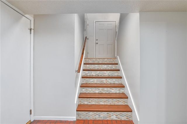 509 W South Street, Spring Hill, KS 66083