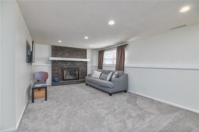 509 W South Street, Spring Hill, KS 66083