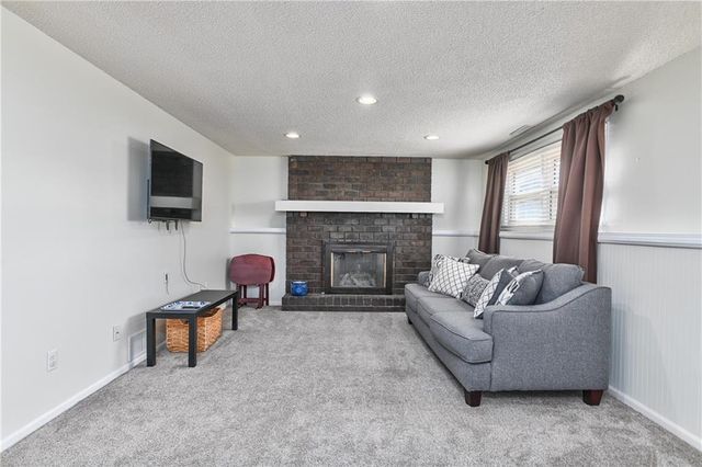 509 W South Street, Spring Hill, KS 66083