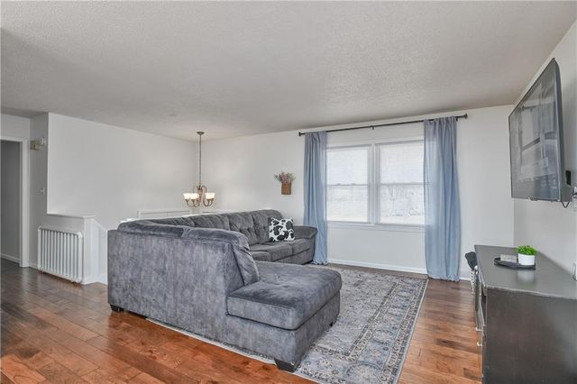 509 W South Street, Spring Hill, KS 66083