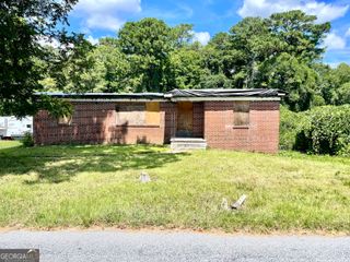 775 West Circle SW, Conyers, GA 30012
