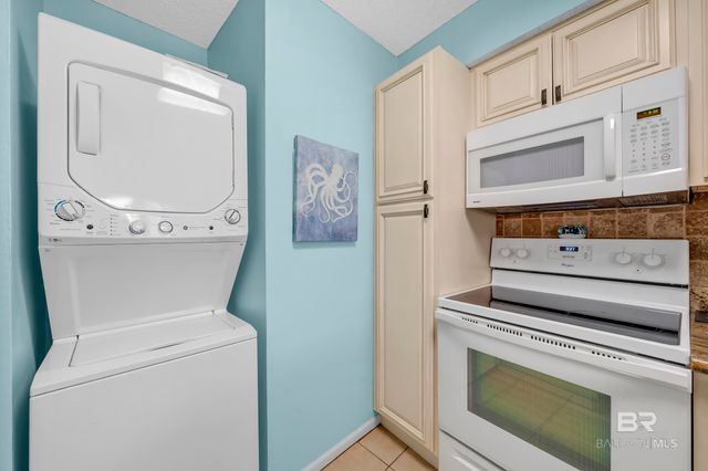 952 W Beach Boulevard 305, Gulf Shores, AL 36542