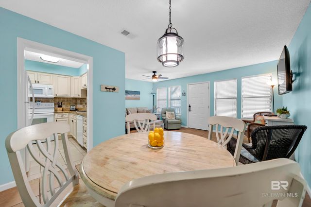 952 W Beach Boulevard 305, Gulf Shores, AL 36542