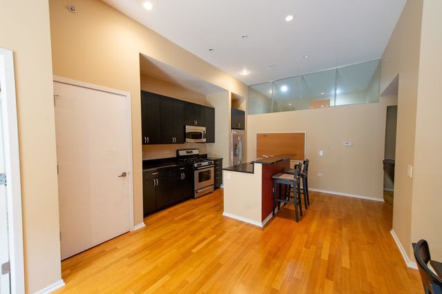 310 S Michigan Avenue 2007, Chicago, IL 60604