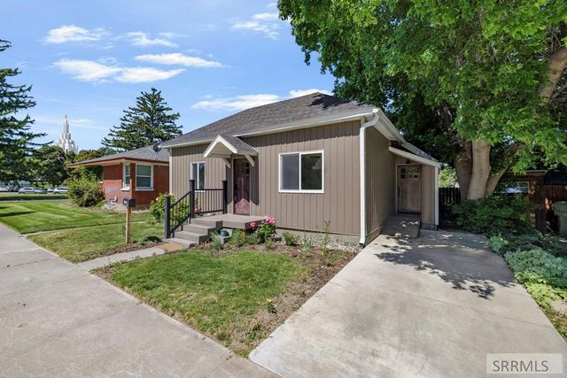 1225 Mound Avenue, Idaho Falls, ID 83402