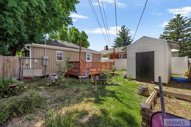 1225 Mound Avenue, Idaho Falls, ID 83402