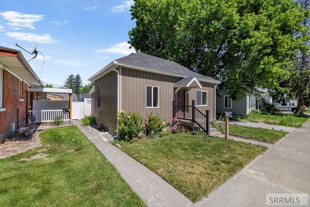 1225 Mound Avenue, Idaho Falls, ID 83402