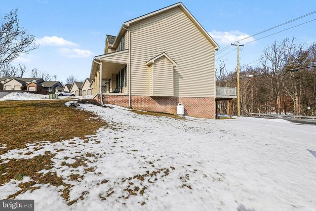 200 WHITETAIL TER, Marysville, PA 17053