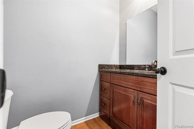 489 N Washington Street, Lake Orion, MI 48362