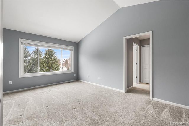 489 N Washington Street, Lake Orion, MI 48362