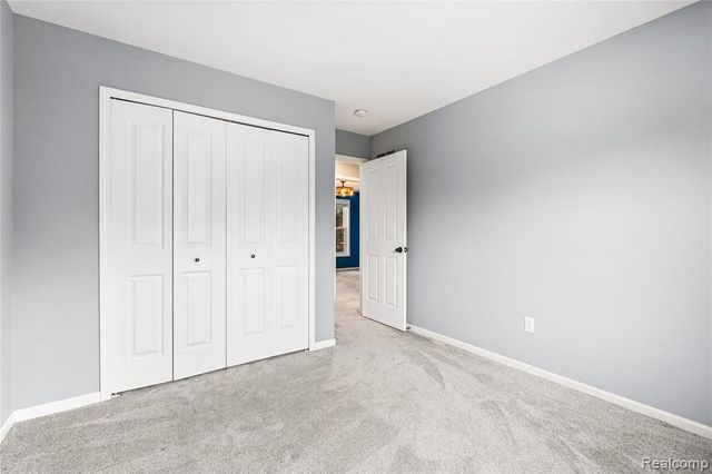 489 N Washington Street, Lake Orion, MI 48362