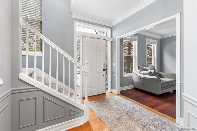 489 N Washington Street, Lake Orion, MI 48362