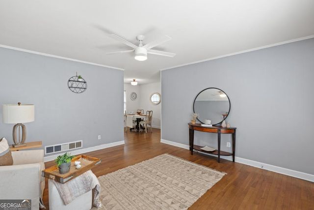 115 Pine Avenue SW, Griffin, GA 30224