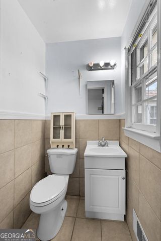 115 Pine Avenue SW, Griffin, GA 30224