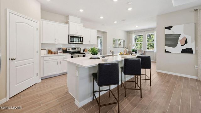 332 Skatemaster Street, Ormond Beach, FL 32174