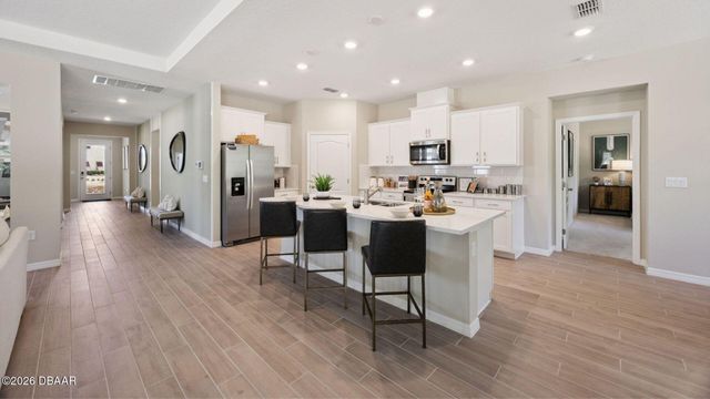 332 Skatemaster Street, Ormond Beach, FL 32174