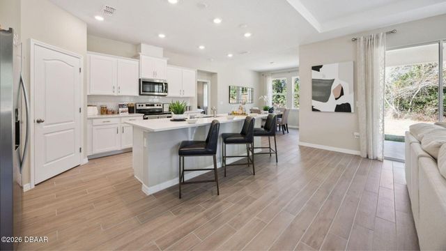 332 Skatemaster Street, Ormond Beach, FL 32174