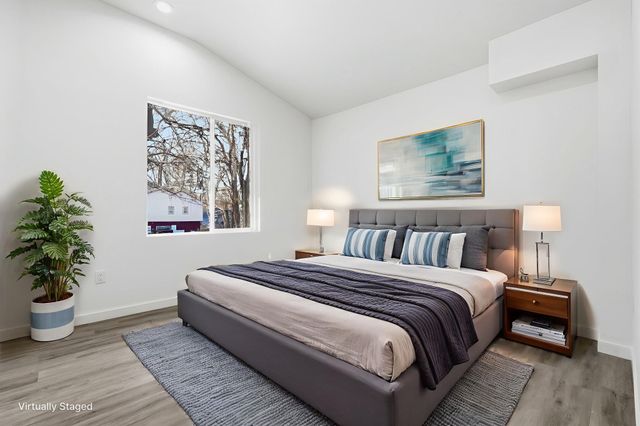 3126 SW 12th Place, Des Moines, IA 50315