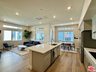 3356 Petunia Court 403, San Jose, CA 95117