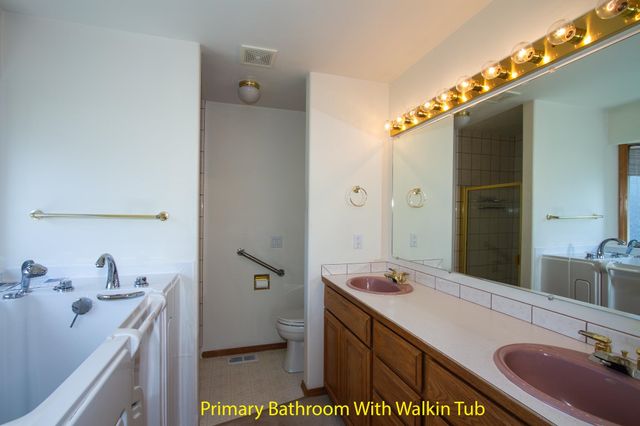 1107 Pinebrook Dr, Chewelah, WA 99109