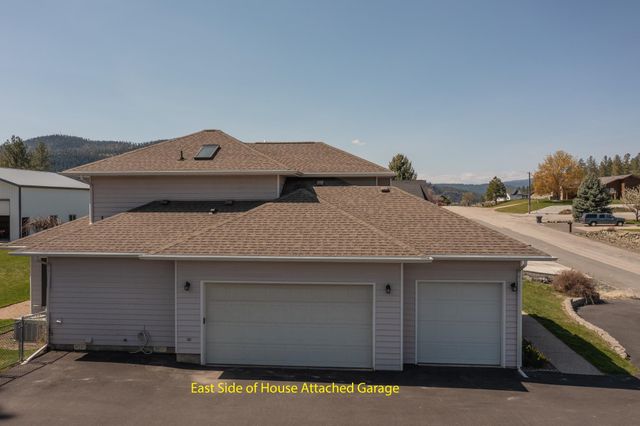 1107 Pinebrook Dr, Chewelah, WA 99109