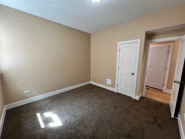 228 N Leclaire Avenue, Chicago, IL 60644
