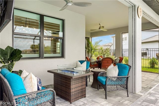 3692 Passion Vine DR, Alva, FL 33920