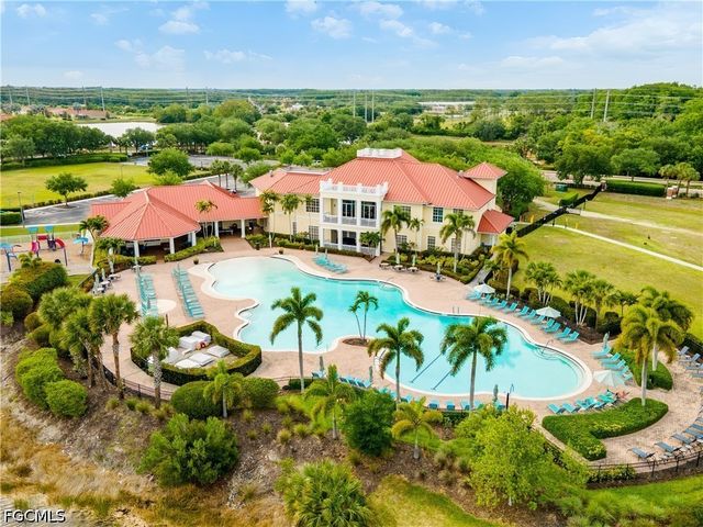 3692 Passion Vine DR, Alva, FL 33920