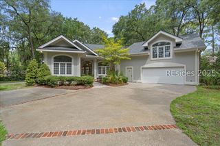 14 Hobonny Pl, Hilton Head Island, SC 29926