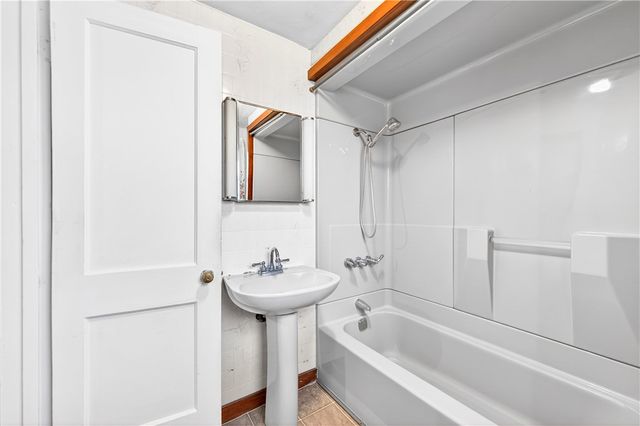 1008 Nimick Ave., Monaca, PA 15061