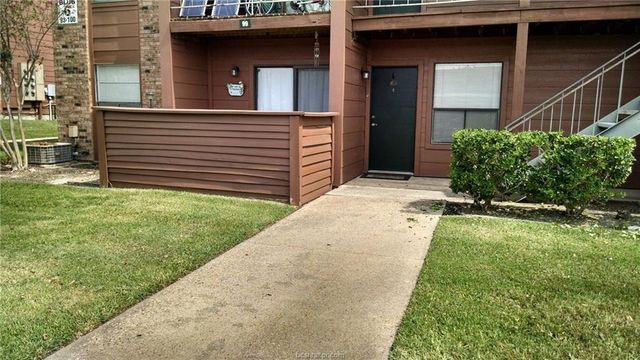 904 University Oaks Boulevard 99, College Station, TX 77840