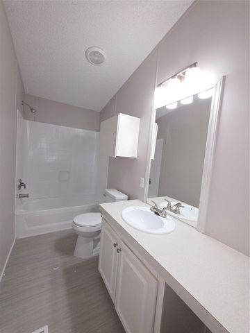 13024 Falling Oak Drive, Willis, TX 77318